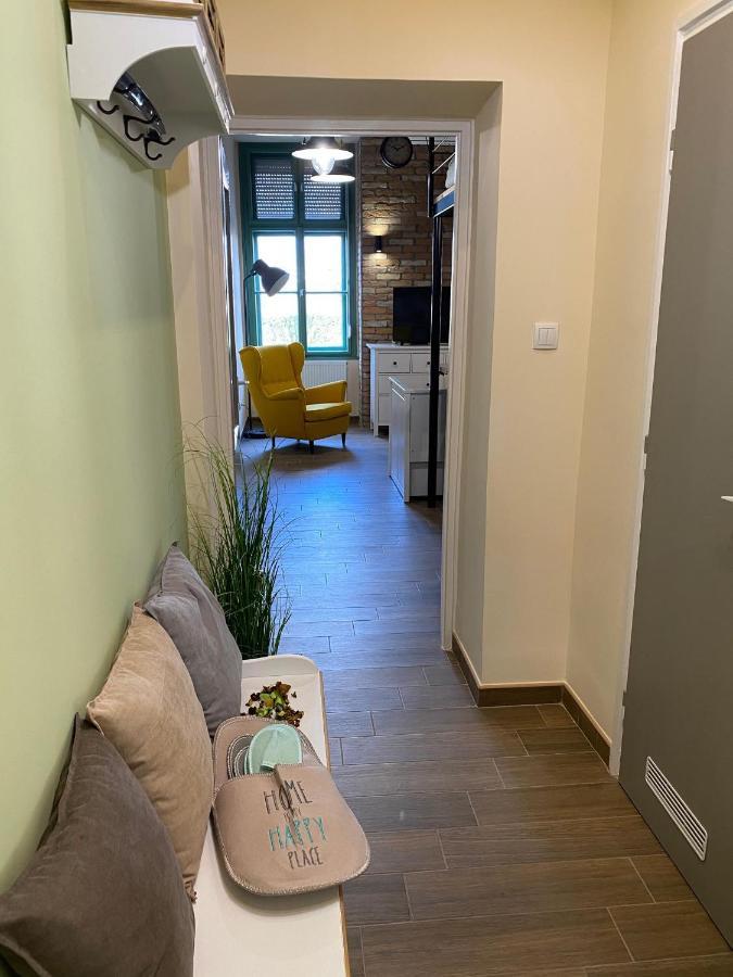 Pedal Apartman Szeged City Экстерьер фото