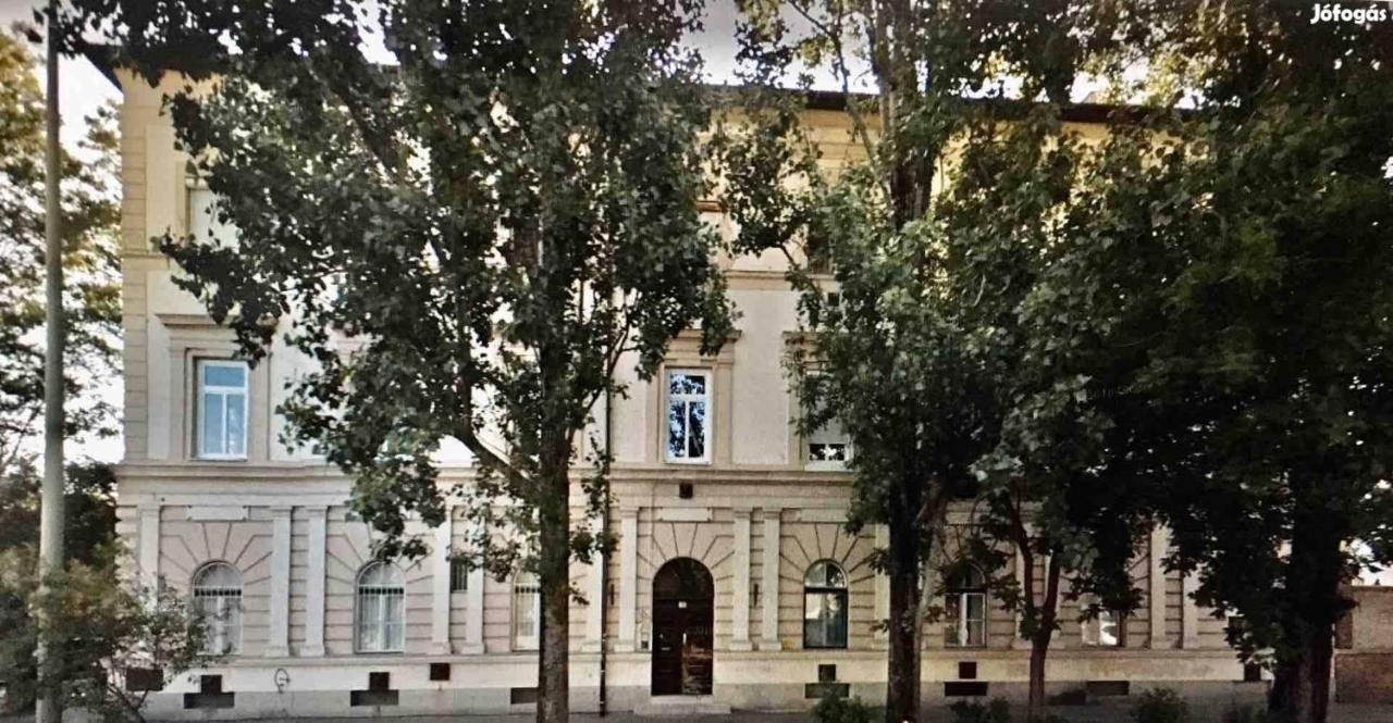 Pedal Apartman Szeged City Экстерьер фото